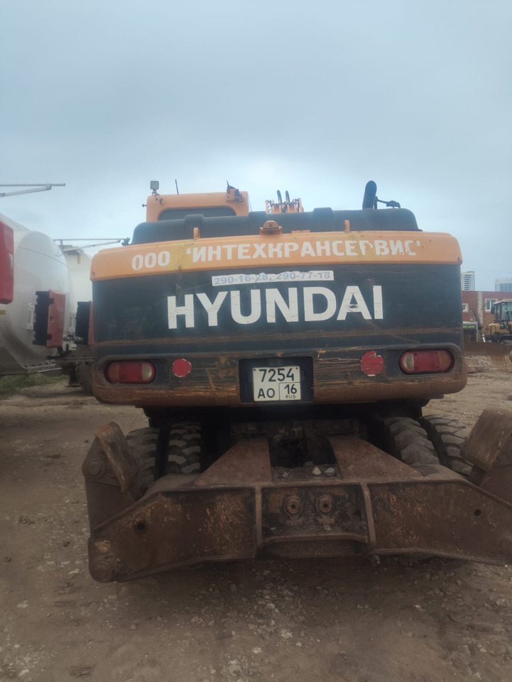 Hyundai R180W-9S - Колёсный экскаватор: фото 5 Hyundai R180W-9S - Колёсный экскаватор: фото 5