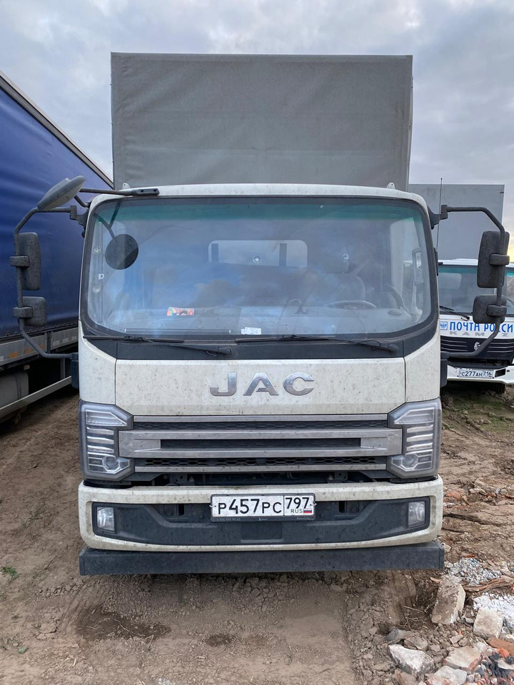 JAC SMA516 - Тентованный грузовик: фото 1 JAC SMA516 - Тентованный грузовик: фото 1