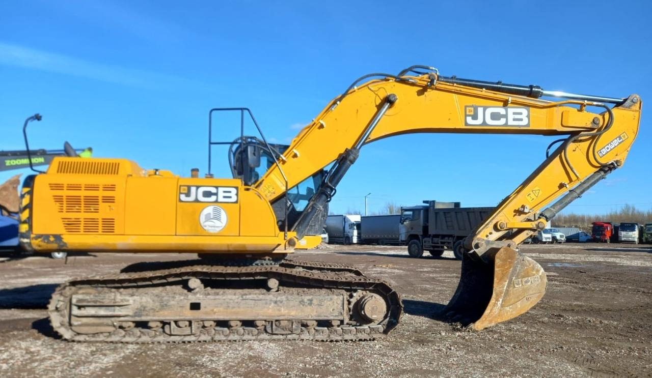 JCB JS 305 - Гусеничный экскаватор: фото 1 JCB JS 305 - Гусеничный экскаватор: фото 1