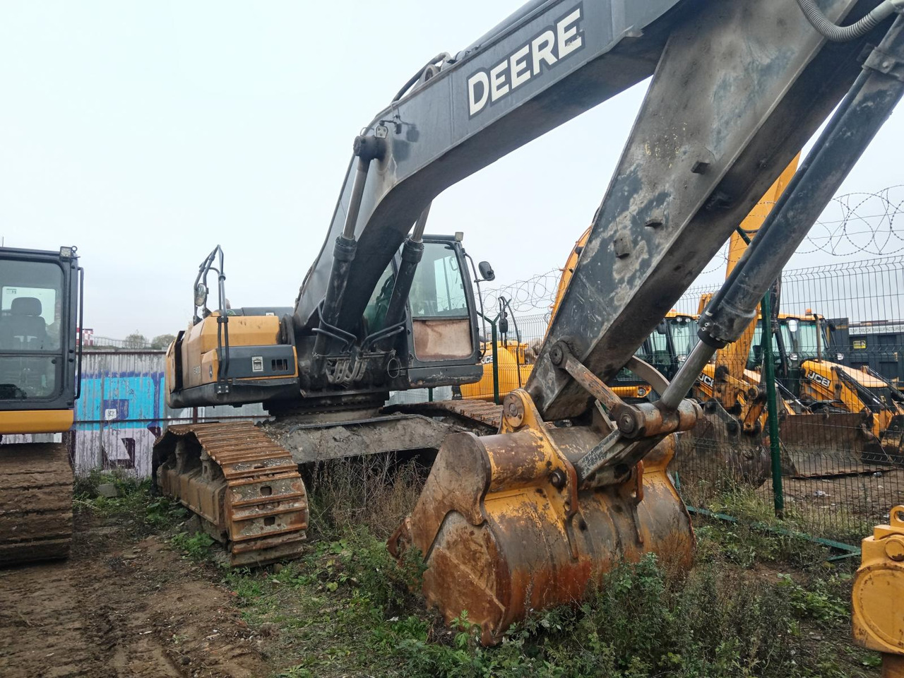 John Deere E400LC - Гусеничный экскаватор: фото 3 John Deere E400LC - Гусеничный экскаватор: фото 3