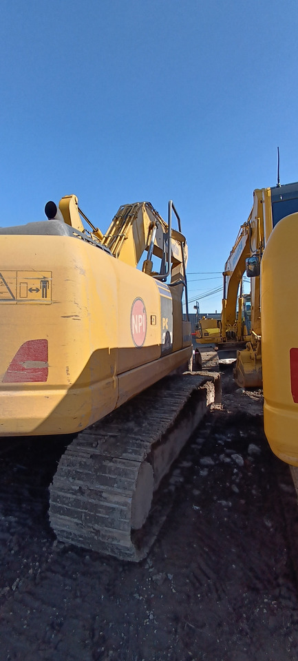 KOMATSU PC 220-8M0 - Гусеничный экскаватор: фото 4 KOMATSU PC 220-8M0 - Гусеничный экскаватор: фото 4