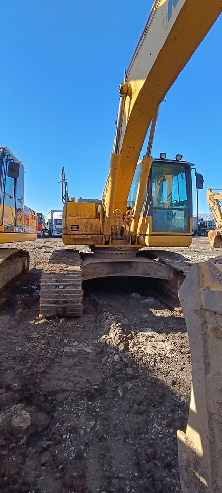 KOMATSU PC 220-8M0 - Гусеничный экскаватор: фото 1 KOMATSU PC 220-8M0 - Гусеничный экскаватор: фото 1