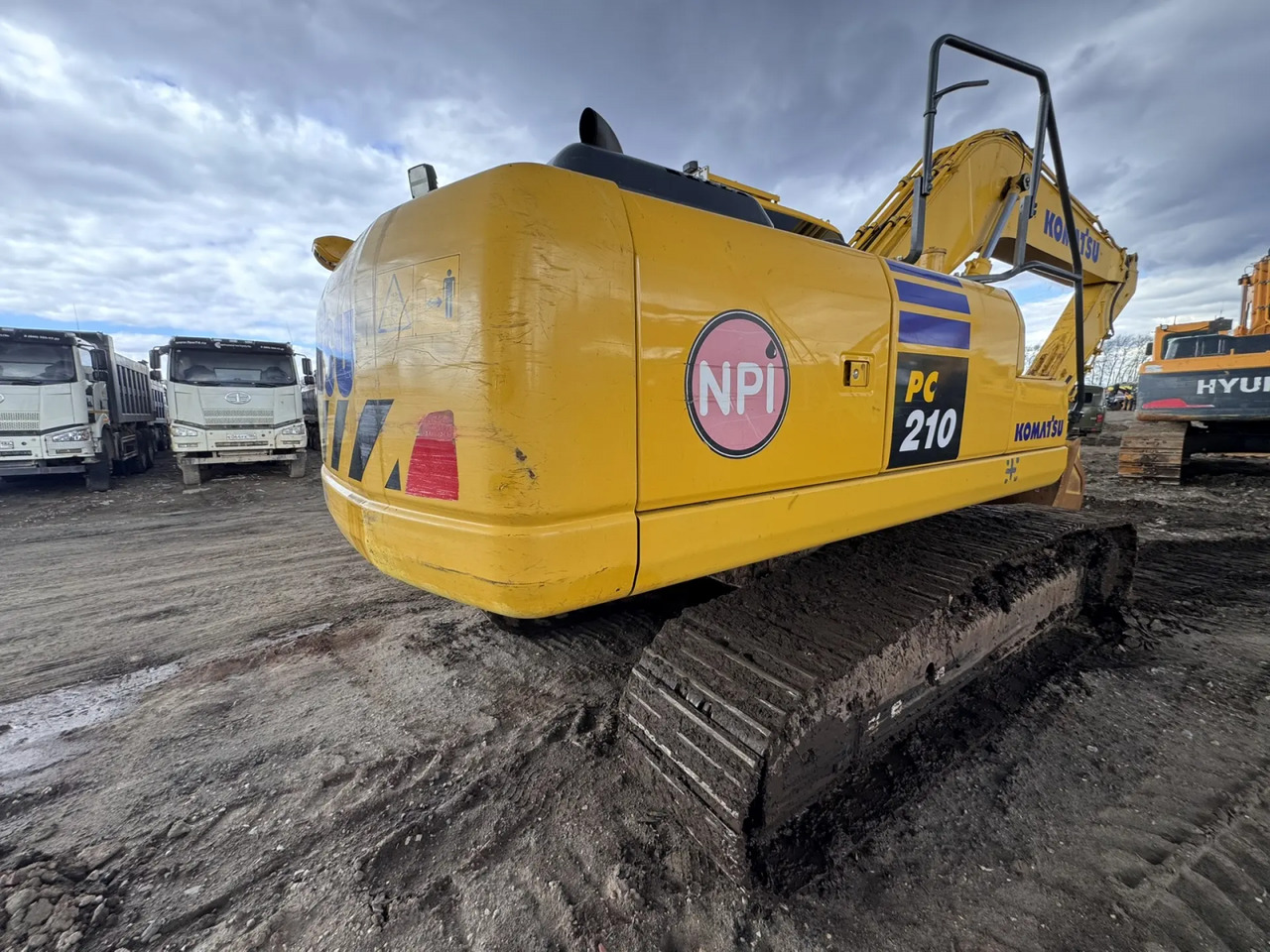 Гусеничный экскаватор KOMATSU PC210-10M0: фото 8 Гусеничный экскаватор KOMATSU PC210-10M0: фото 8