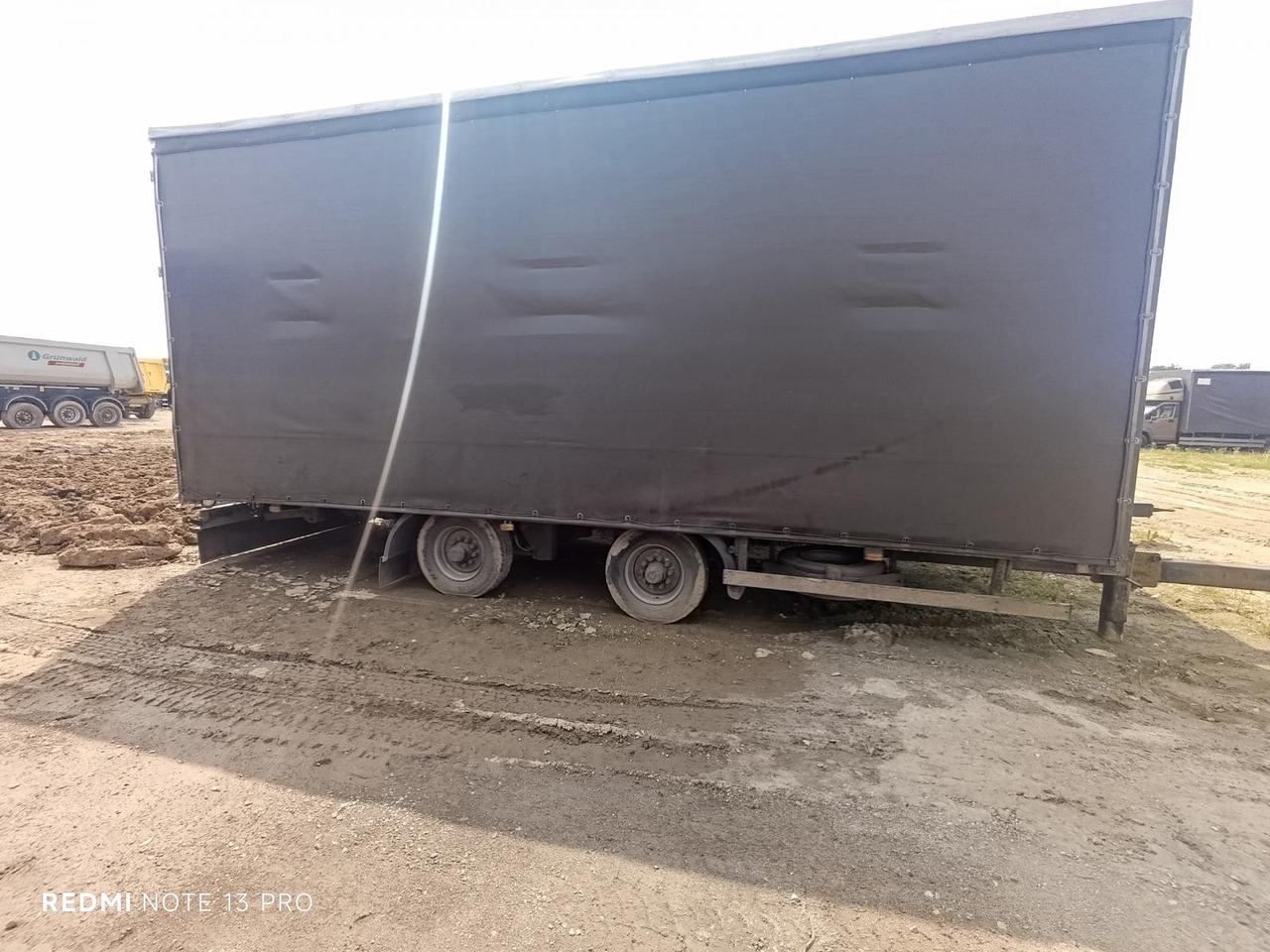 Камский завод Трансмаш 870610 - Тентованный прицеп: фото 4 Камский завод Трансмаш 870610 - Тентованный прицеп: фото 4