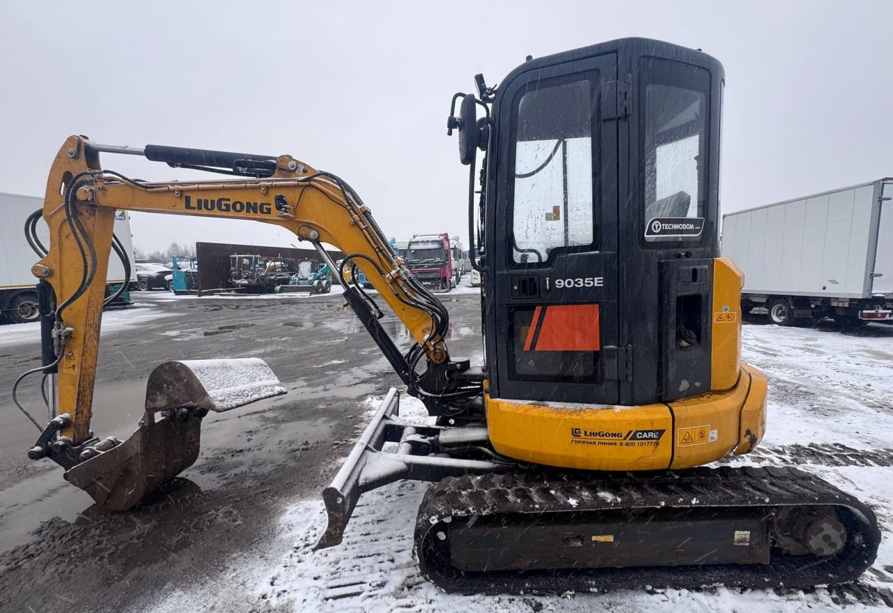 LiuGong CLG9035E - Мини-экскаватор: фото 2 LiuGong CLG9035E - Мини-экскаватор: фото 2
