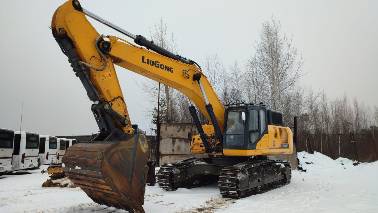 LiuGong CLG950E - Гусеничный экскаватор: фото 3 LiuGong CLG950E - Гусеничный экскаватор: фото 3
