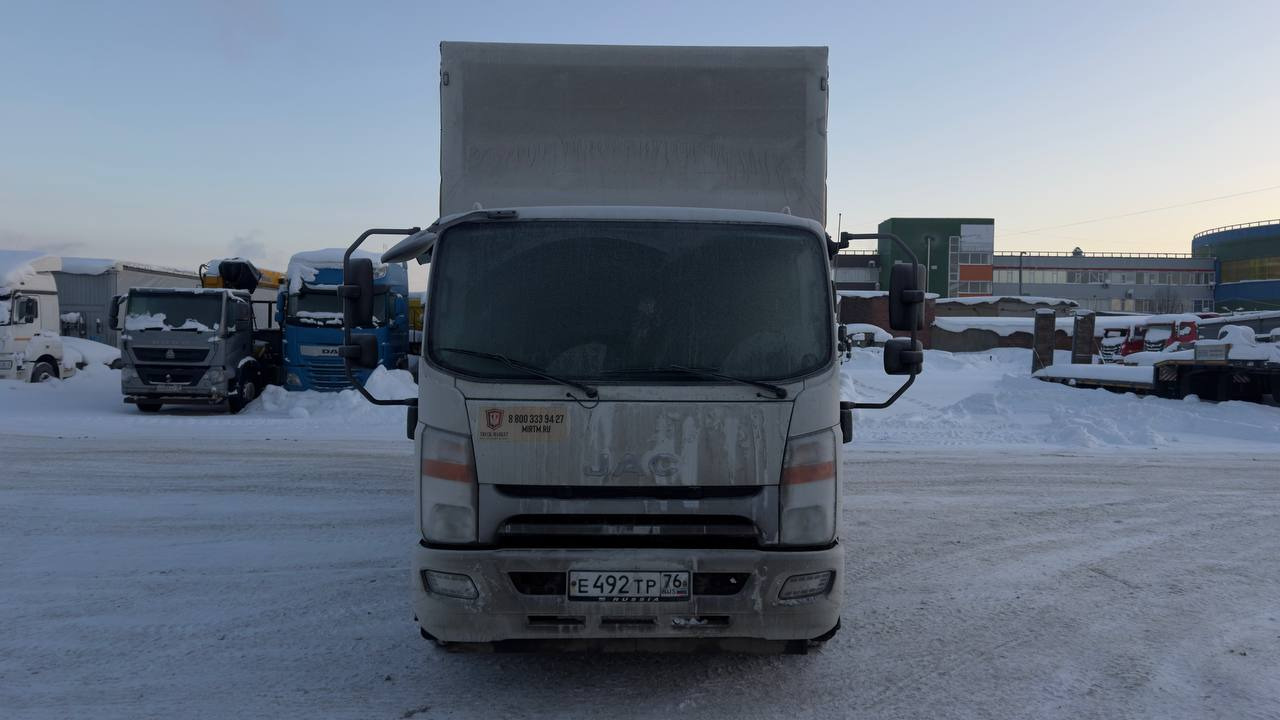 Новый завод 3008D4 - Тентованный грузовик: фото 1 Новый завод 3008D4 - Тентованный грузовик: фото 1