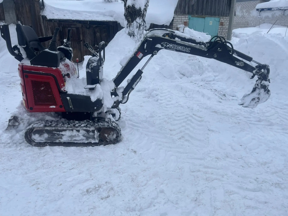 QUADTRAC E13J PRO - Мини-экскаватор: фото 3 QUADTRAC E13J PRO - Мини-экскаватор: фото 3