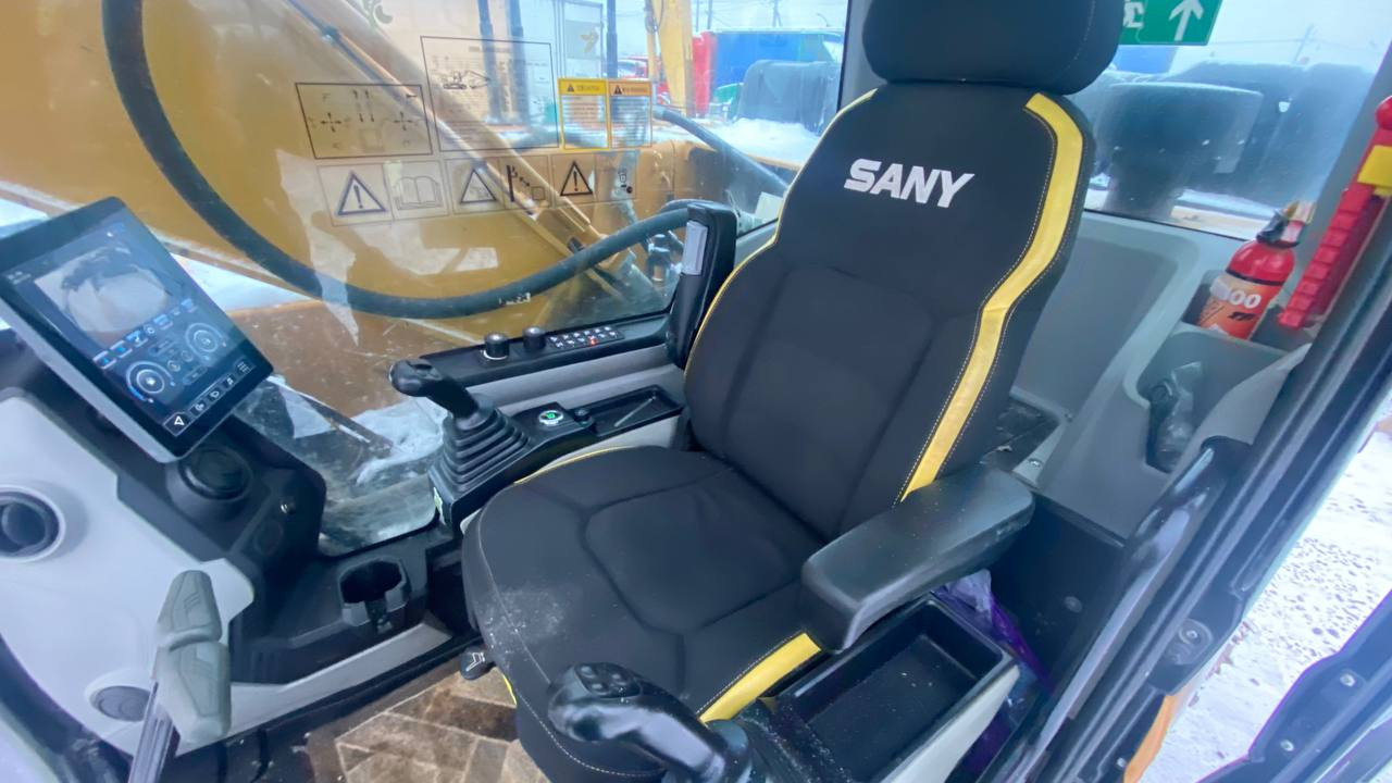 Гусеничный экскаватор SANY SY225CNLC: фото 9 Гусеничный экскаватор SANY SY225CNLC: фото 9