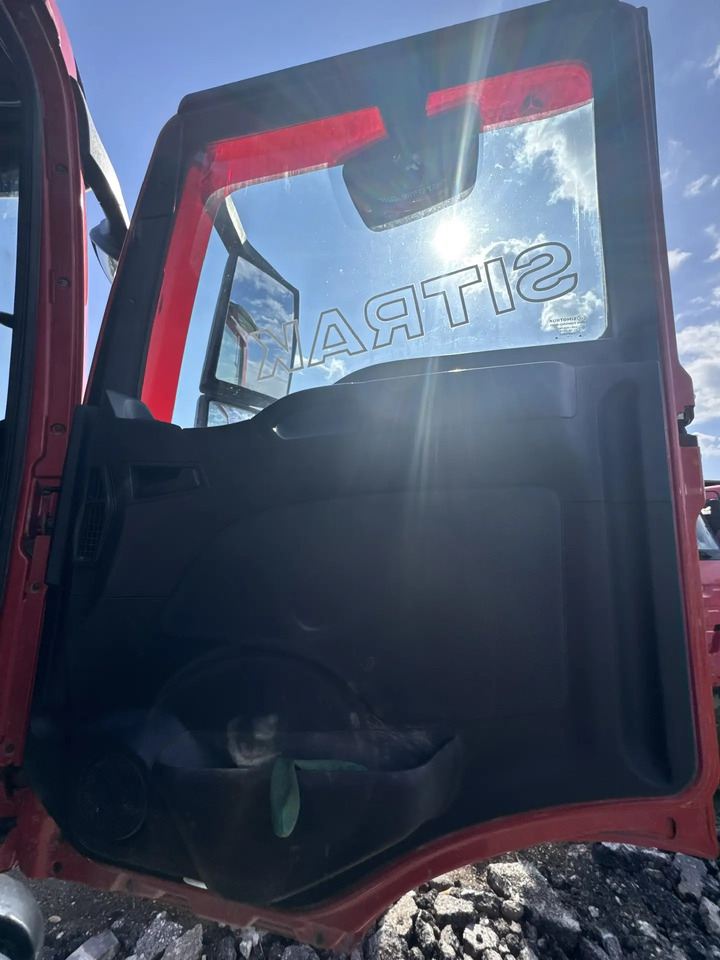 Самосвал SITRAK ZZ3256V384ME: фото 10 Самосвал SITRAK ZZ3256V384ME: фото 10