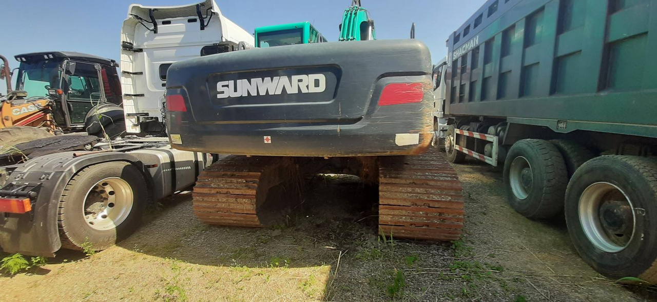 Гусеничный экскаватор SUNWARD SWE210: фото 9 Гусеничный экскаватор SUNWARD SWE210: фото 9