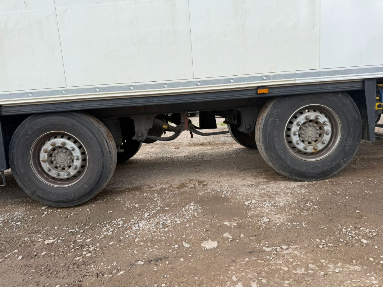 Schmitz Cargobull SKO 24/L-13.4 FP COOL V7 - Полуприцеп-рефрижератор: фото 5 Schmitz Cargobull SKO 24/L-13.4 FP COOL V7 - Полуприцеп-рефрижератор: фото 5