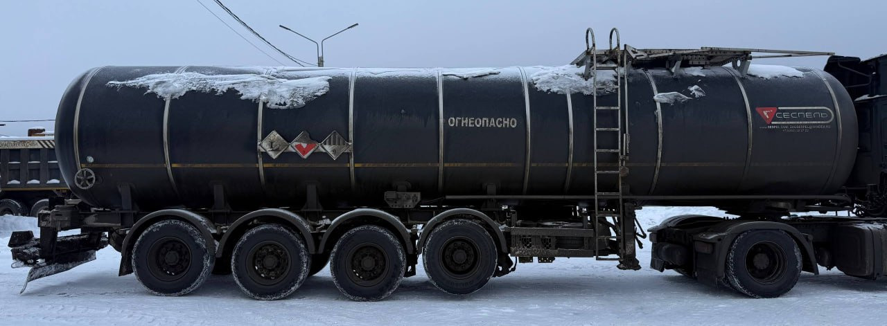 Сеспель SF4B32 - Полуприцеп-цистерна: фото 2 Сеспель SF4B32 - Полуприцеп-цистерна: фото 2