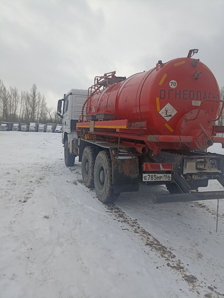 Shacman (Shaanxi) 467921-30 - Грузовик с цистерной, Коммунальная/ Специальная техника: фото 5 Shacman (Shaanxi) 467921-30 - Грузовик с цистерной, Коммунальная/ Специальная техника: фото 5