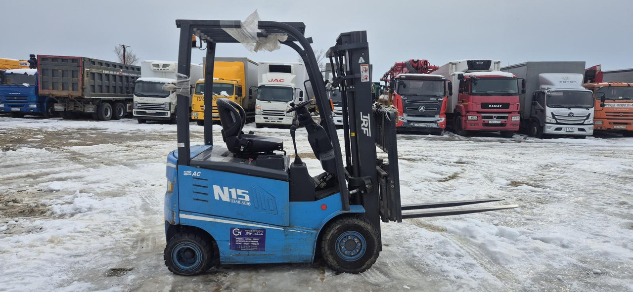 TRF E15-3I2 - Электропогрузчик: фото 4 TRF E15-3I2 - Электропогрузчик: фото 4