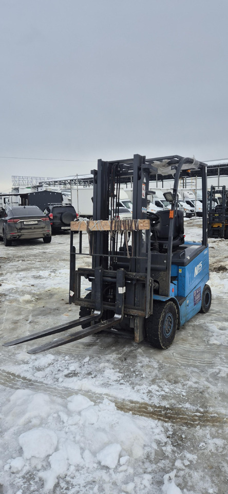 TRF E15-3I2 - Электропогрузчик: фото 3 TRF E15-3I2 - Электропогрузчик: фото 3