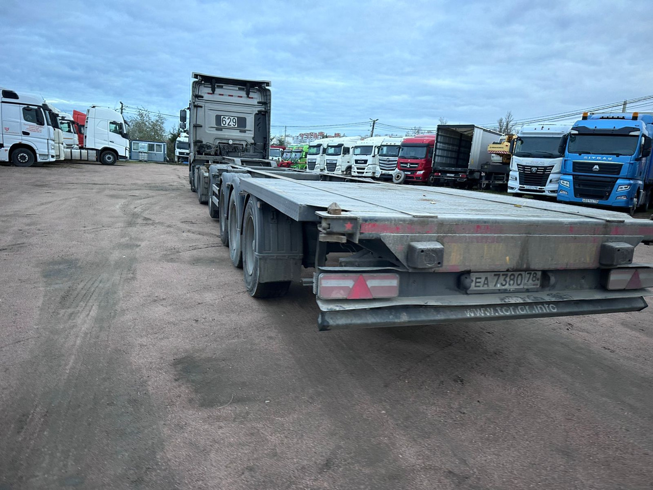 Тонар 99891 - Полуприцеп контейнеровоз (BDF, сменный кузов): фото 3 Тонар 99891 - Полуприцеп контейнеровоз (BDF, сменный кузов): фото 3
