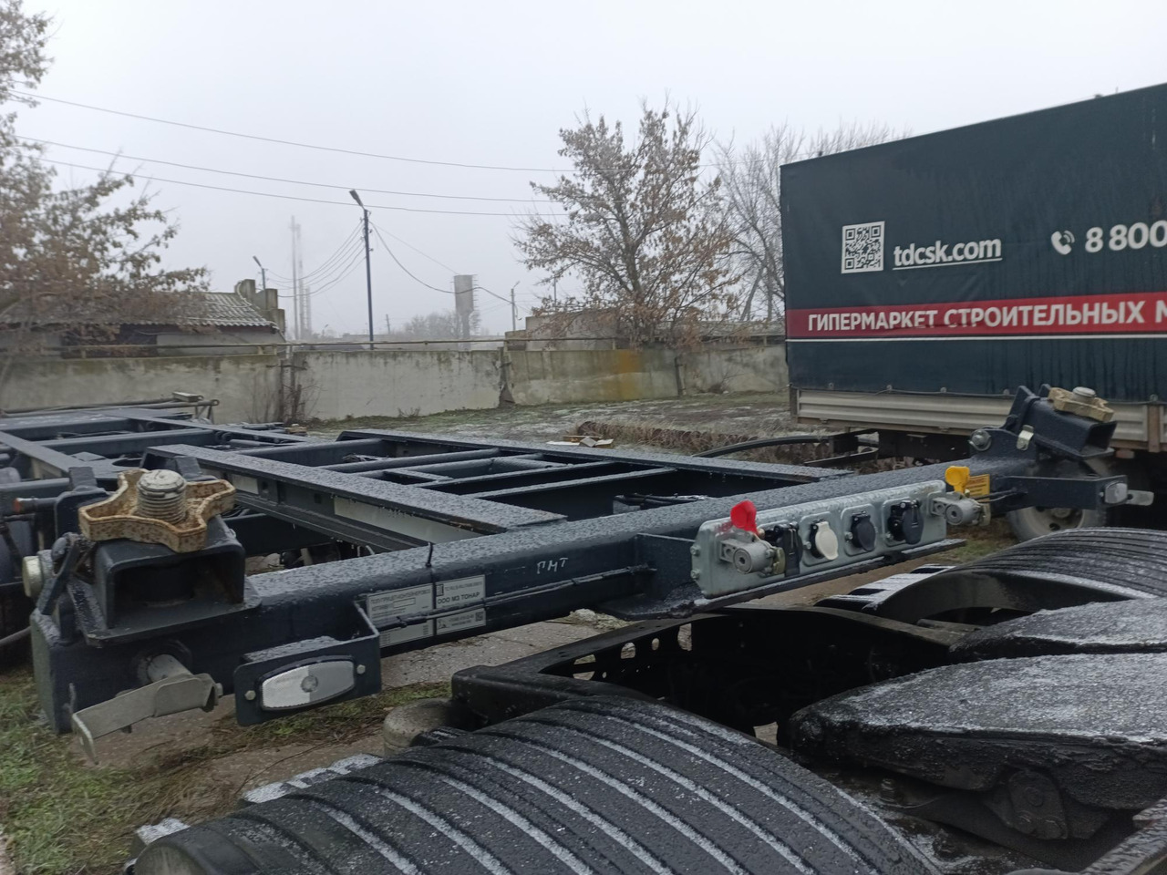 Тонар 99891 - Полуприцеп контейнеровоз (BDF, сменный кузов): фото 1 Тонар 99891 - Полуприцеп контейнеровоз (BDF, сменный кузов): фото 1