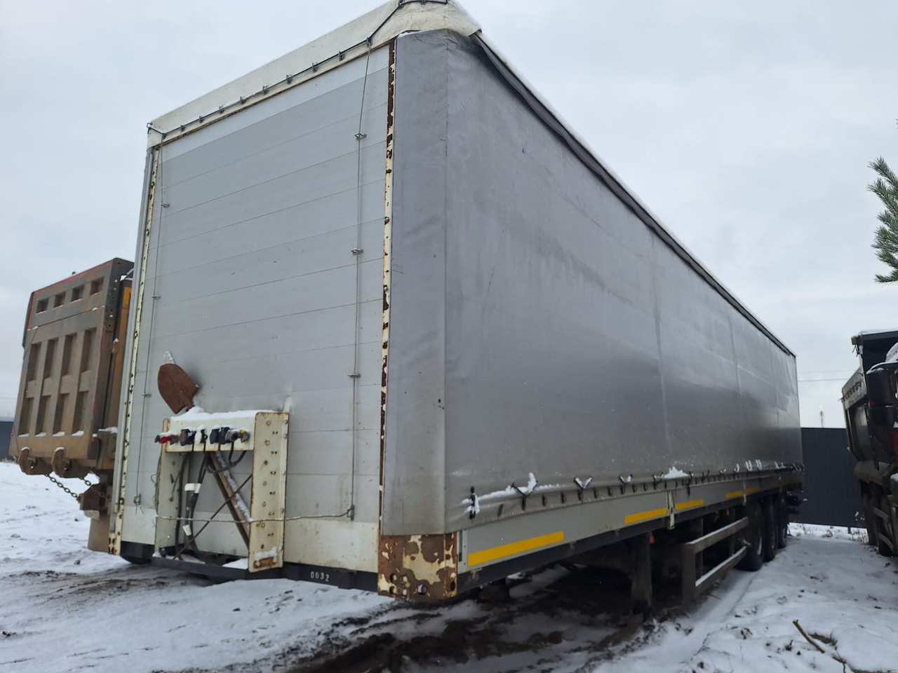 Туймазинский завод автобетоновозов 588516 - Тентованный полуприцеп: фото 2 Туймазинский завод автобетоновозов 588516 - Тентованный полуприцеп: фото 2