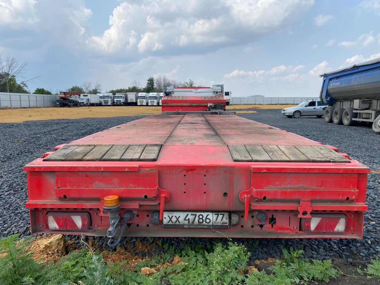 Полуприцеп трал Тверьстроймаш 993951-0023: фото 9 Полуприцеп трал Тверьстроймаш 993951-0023: фото 9