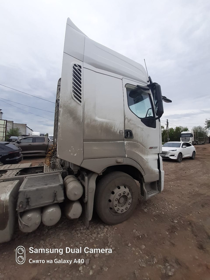 CHENGLONG LZ4181H7AB - Тягач: фото 4 CHENGLONG LZ4181H7AB - Тягач: фото 4