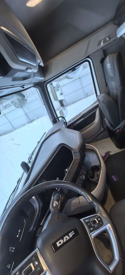 Тягач DAF XG 530 FT: фото 6