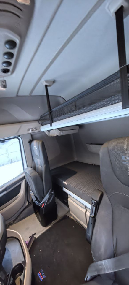 Тягач DAF XG 530 FT: фото 7