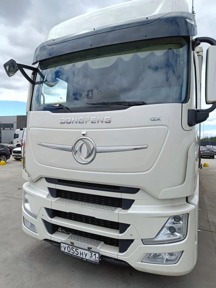 DongFeng DFH4180 - Тягач: фото 1 DongFeng DFH4180 - Тягач: фото 1
