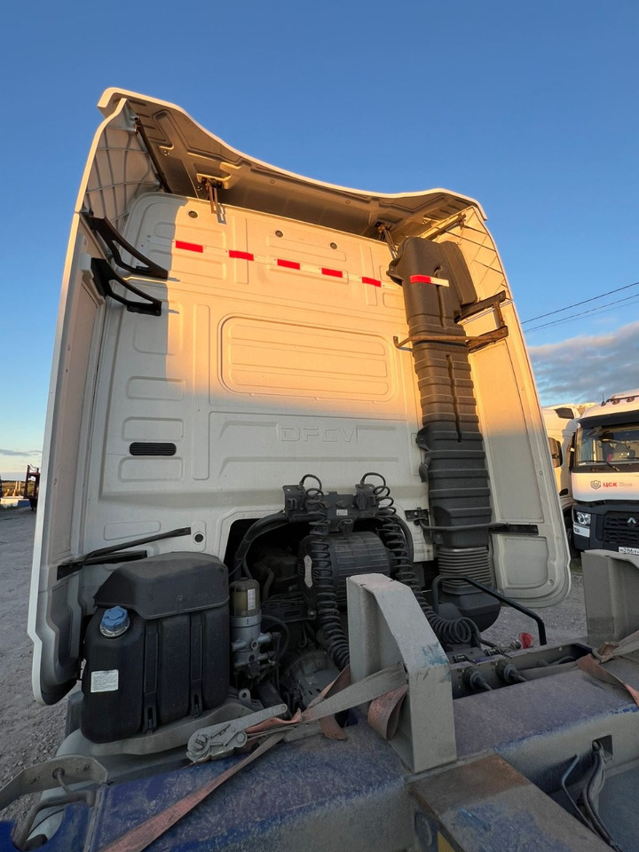 DongFeng DFH4180 - Тягач: фото 3 DongFeng DFH4180 - Тягач: фото 3