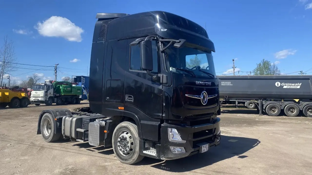 DongFeng DFH4180 - Тягач: фото 2 DongFeng DFH4180 - Тягач: фото 2