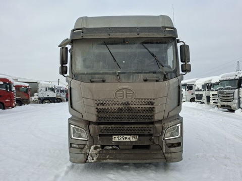 FAW CA4180P25K15E5A80 - Тягач: фото 1 FAW CA4180P25K15E5A80 - Тягач: фото 1