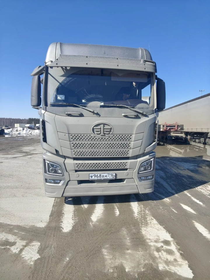 FAW CA4180P25K15E5A80 - Тягач: фото 1 FAW CA4180P25K15E5A80 - Тягач: фото 1