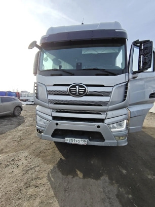 FAW CA4180P77K25E5 - Тягач: фото 1 FAW CA4180P77K25E5 - Тягач: фото 1