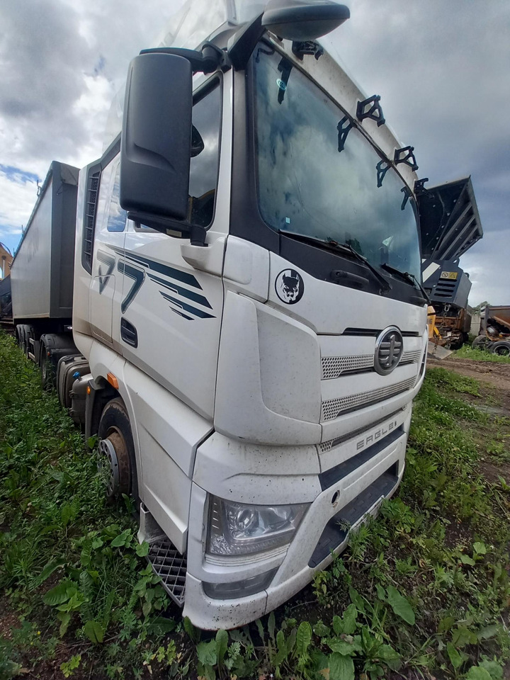 FAW CA4180P77K25E5 - Тягач: фото 2 FAW CA4180P77K25E5 - Тягач: фото 2