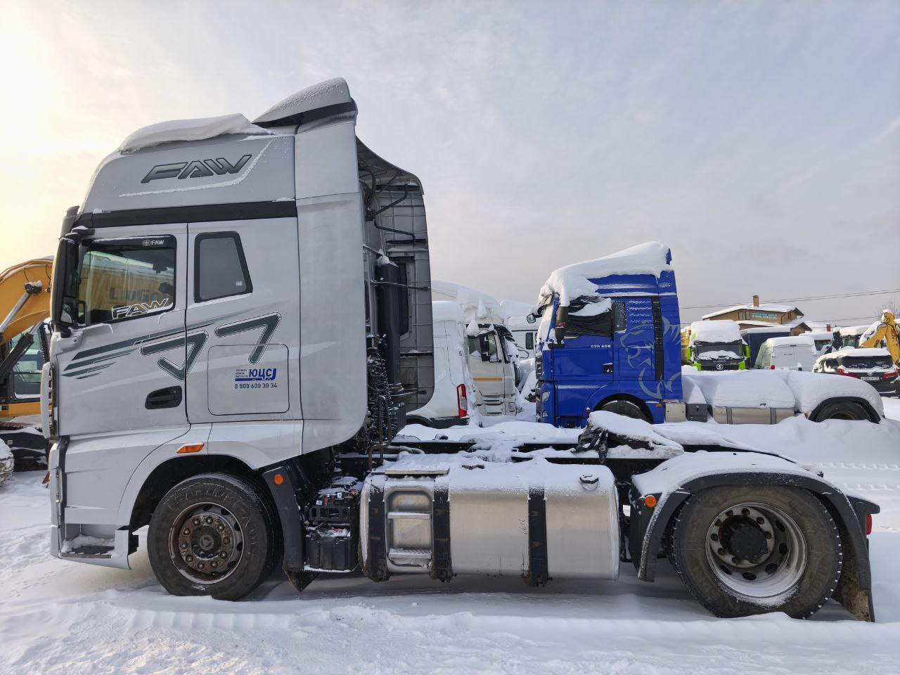 FAW CA4180P77K25E5 - Тягач: фото 2 FAW CA4180P77K25E5 - Тягач: фото 2