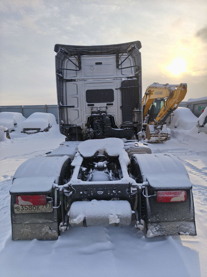 FAW CA4180P77K25E5 - Тягач: фото 4 FAW CA4180P77K25E5 - Тягач: фото 4