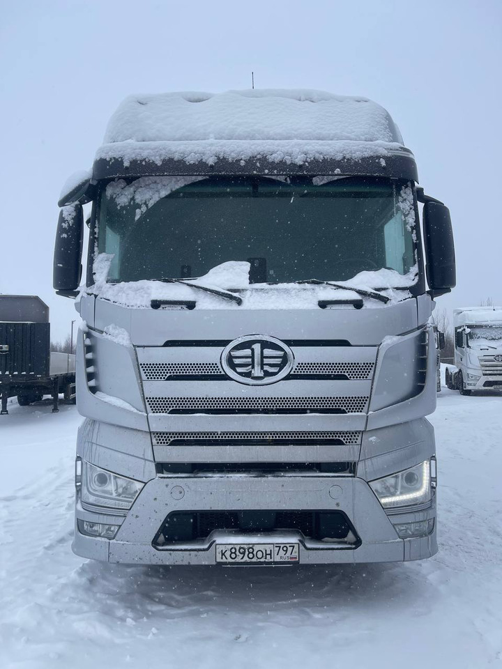 FAW CA4180P77K25E5 - Тягач: фото 1 FAW CA4180P77K25E5 - Тягач: фото 1
