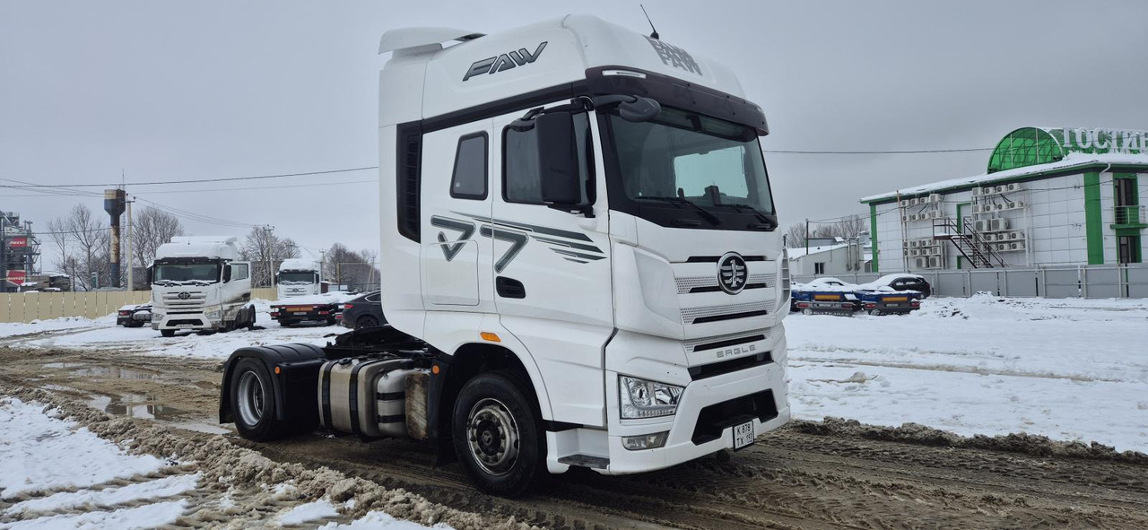 FAW CA4180P77K25E5 - Тягач: фото 2 FAW CA4180P77K25E5 - Тягач: фото 2