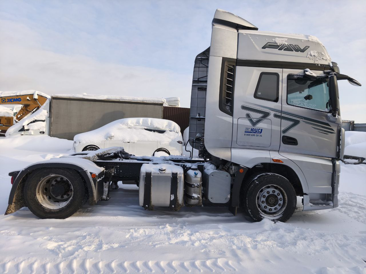FAW CA4180P77K25E5 - Тягач: фото 3 FAW CA4180P77K25E5 - Тягач: фото 3