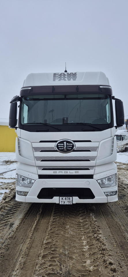 FAW CA4180P77K25E5 - Тягач: фото 1 FAW CA4180P77K25E5 - Тягач: фото 1
