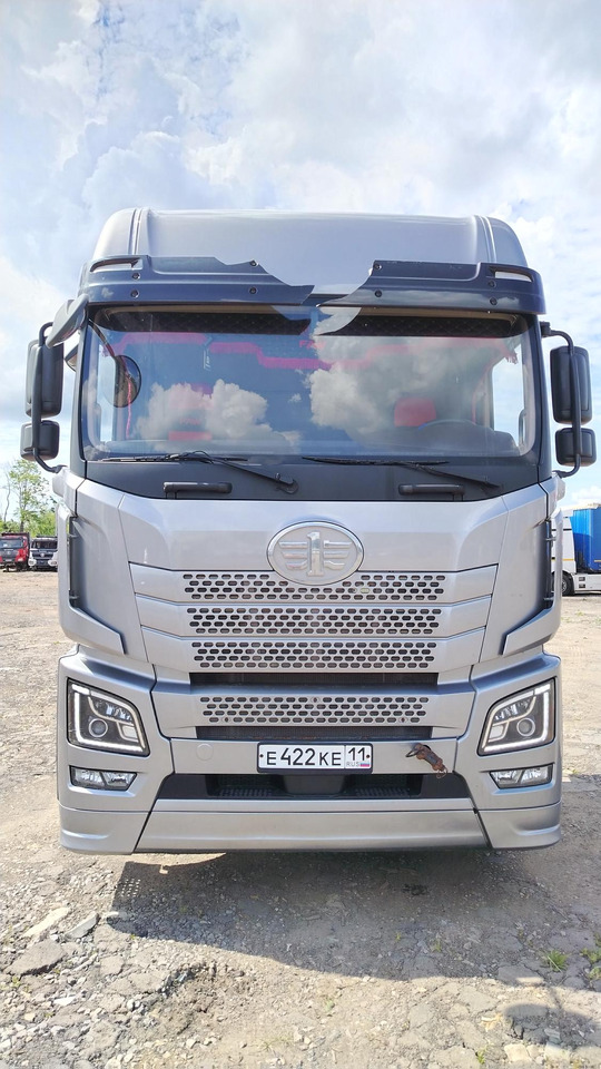 FAW CA4250P25K15T1E5A80 - Тягач: фото 1 FAW CA4250P25K15T1E5A80 - Тягач: фото 1