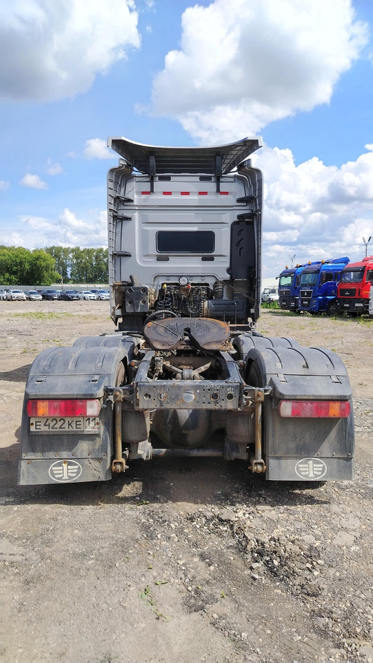 Тягач FAW CA4250P25K15T1E5A80: фото 8 Тягач FAW CA4250P25K15T1E5A80: фото 8