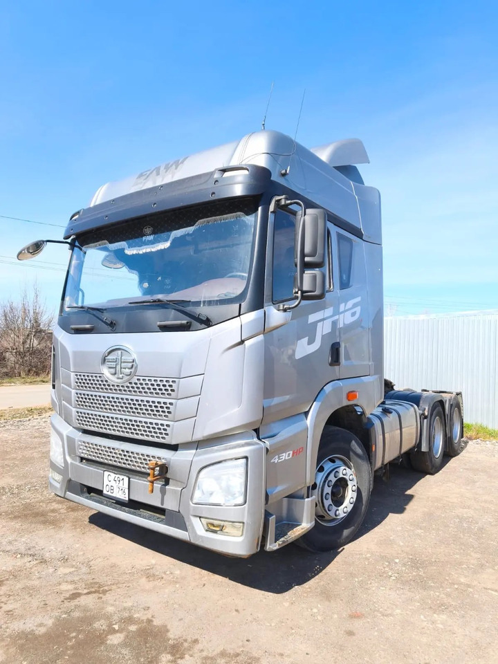 FAW CA4250P25K15T1E5A80 - Тягач: фото 3 FAW CA4250P25K15T1E5A80 - Тягач: фото 3