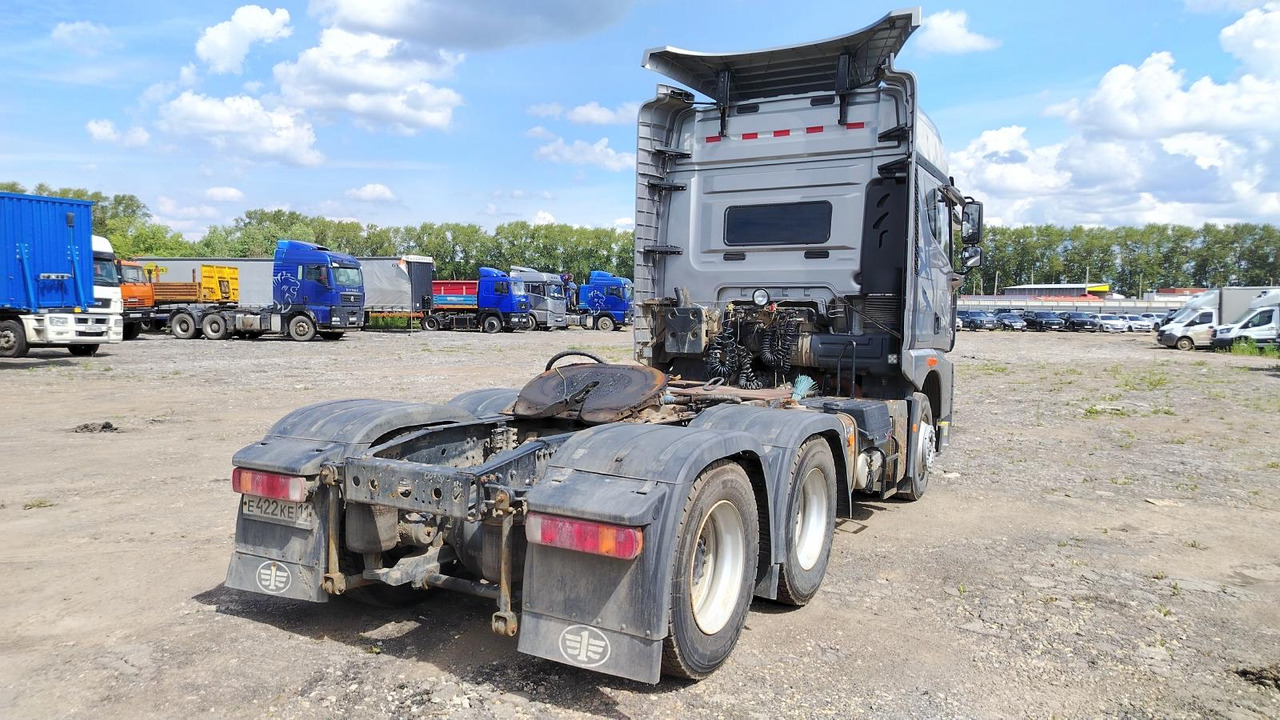 Тягач FAW CA4250P25K15T1E5A80: фото 6 Тягач FAW CA4250P25K15T1E5A80: фото 6