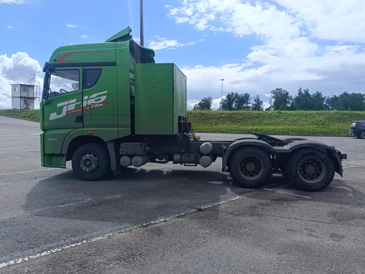 FAW CA4250P25K15T1NE5A80 - Тягач: фото 5 FAW CA4250P25K15T1NE5A80 - Тягач: фото 5