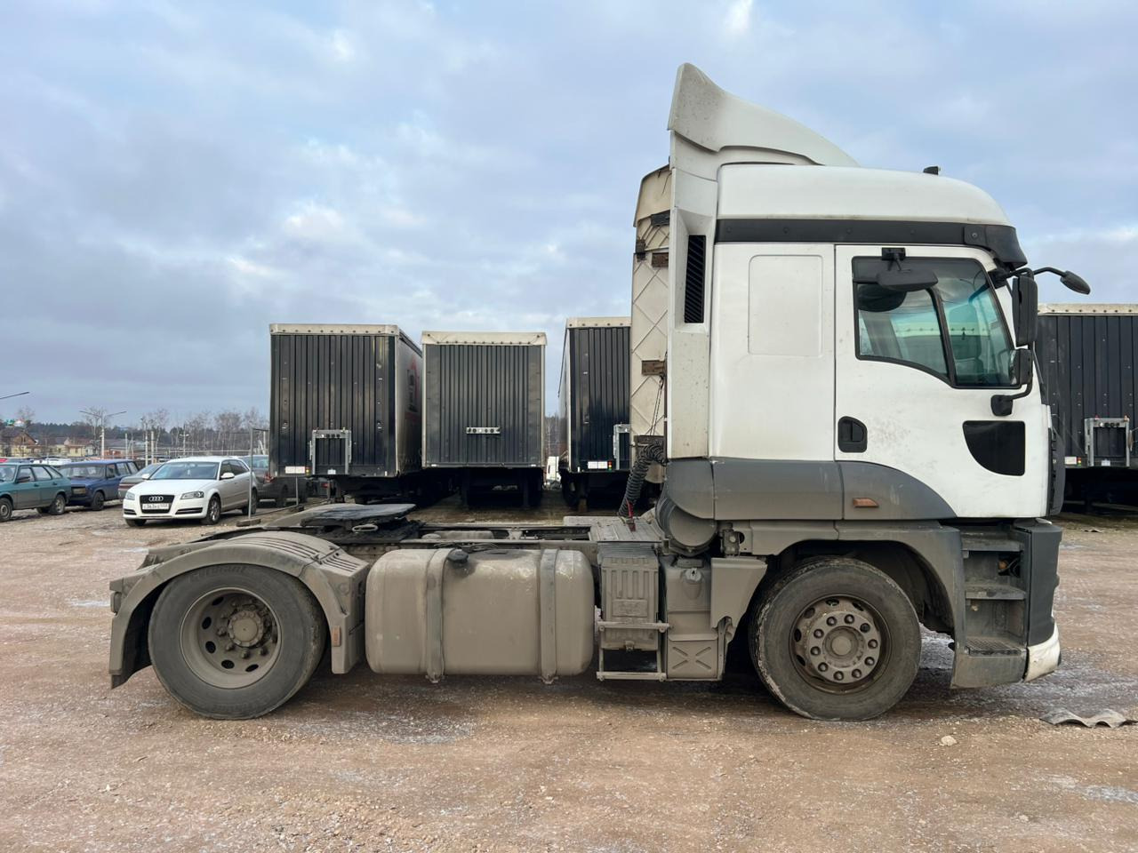 Ford Cargo - Тягач: фото 3 Ford Cargo - Тягач: фото 3
