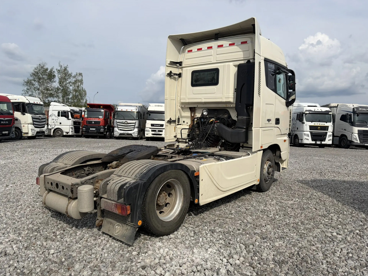 Тягач Foton BJ4189SLFKA: фото 6
