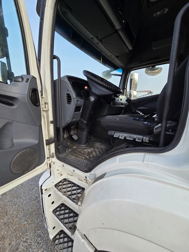 КамАЗ 5490-S5 - Тягач: фото 5 КамАЗ 5490-S5 - Тягач: фото 5