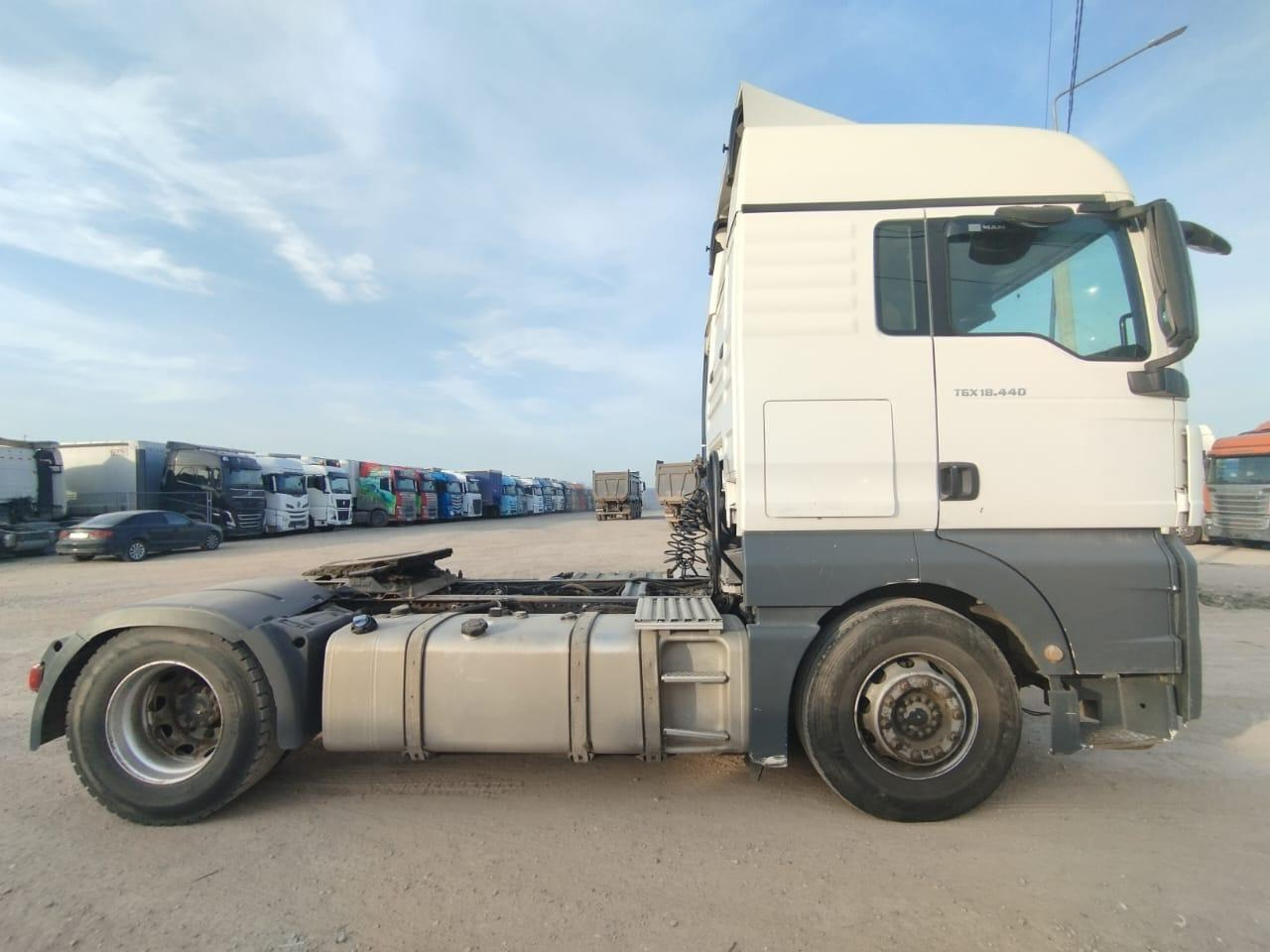 MAN 18.440 4x2 BLS - Тягач: фото 3 MAN 18.440 4x2 BLS - Тягач: фото 3