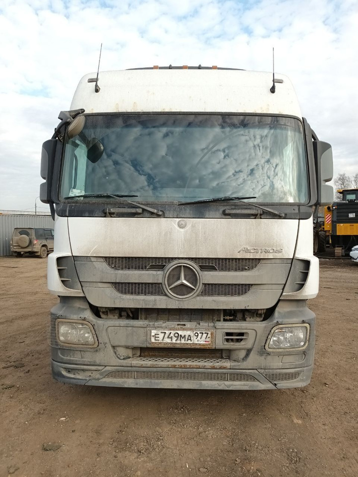 Mercedes-Benz 1841 LS - Тягач: фото 1 Mercedes-Benz 1841 LS - Тягач: фото 1
